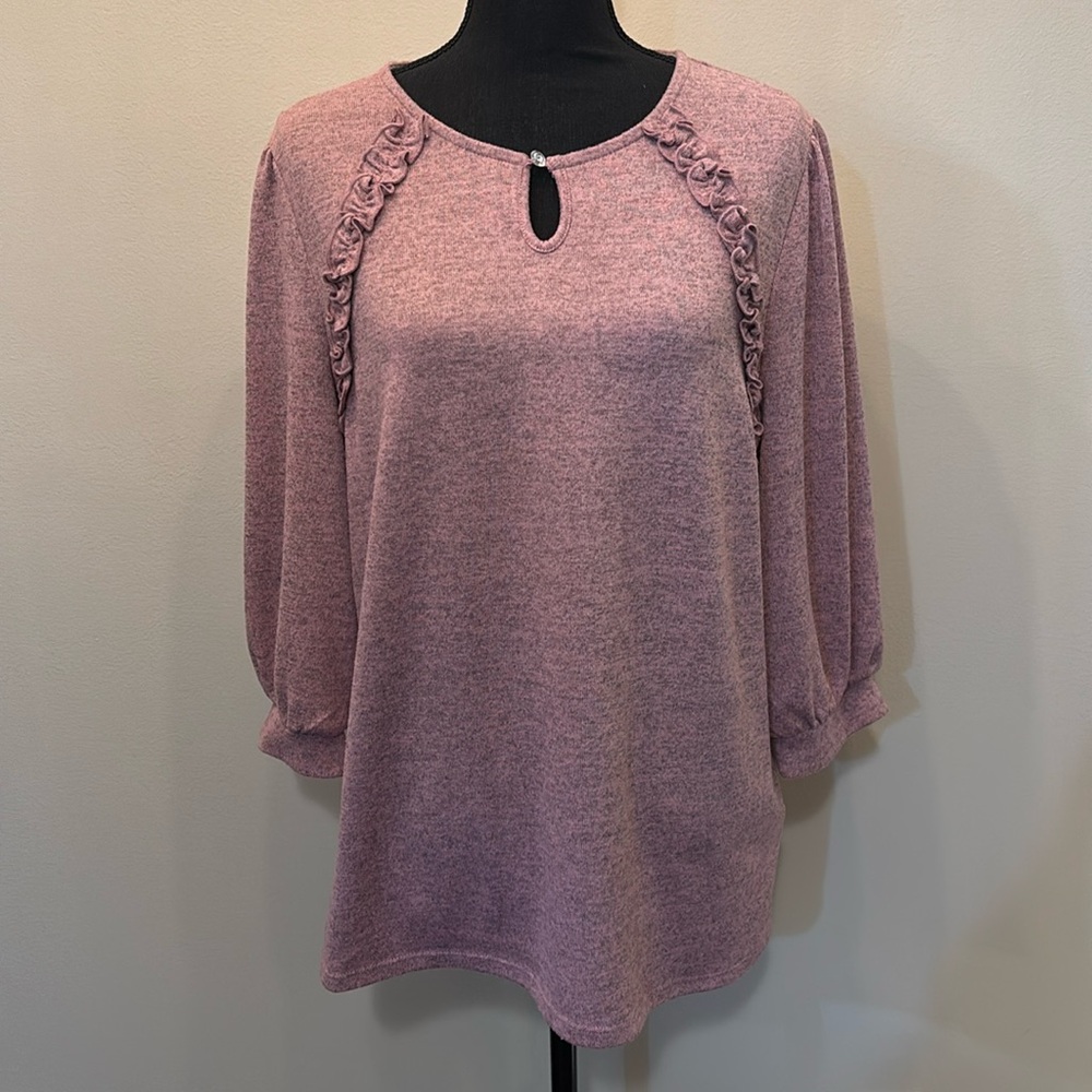 Tint‎ & Shadow Women’s 3/4 Sleeve Blouse Size L in Dusty Pink with Ruffle Detail